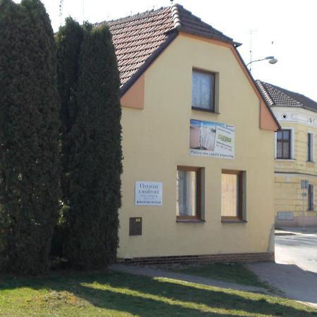 Ubytovani V Soukromi Dolni Bukovsko Exterior photo